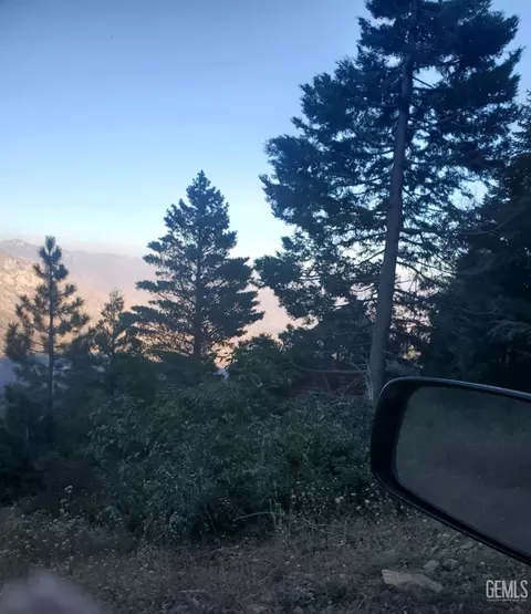 0 Sequoia Dr, Wofford Heights, CA 93285