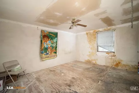 Bedroom - 107 Madison St, Taft, CA 93268 photo 1 of 5