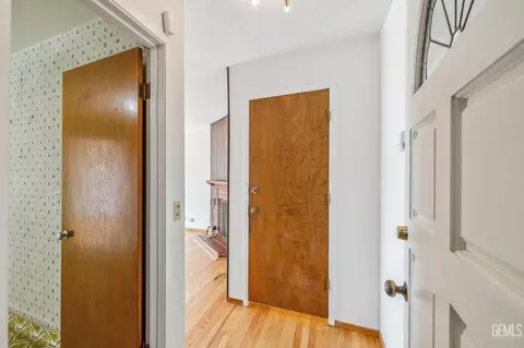 Entry Way - 271 Concord St, San Francisco, CA 94112 photo 1 of 1