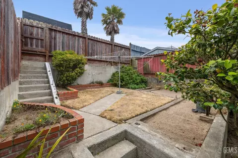 Exterior - 271 Concord St, San Francisco, CA 94112 photo 7 of 7