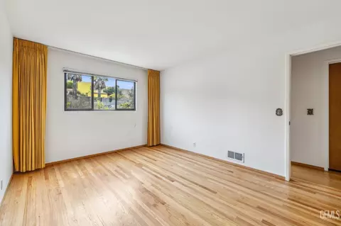 Bedroom - 271 Concord St, San Francisco, CA 94112 photo 1 of 3