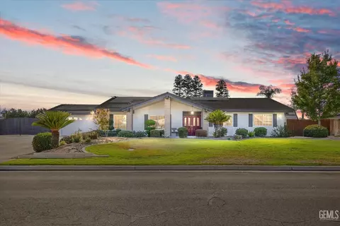 1713 Classen St, Bakersfield, CA 93312