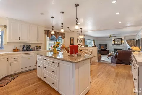 18580 Kern St, Tehachapi, CA 93561 photo 14