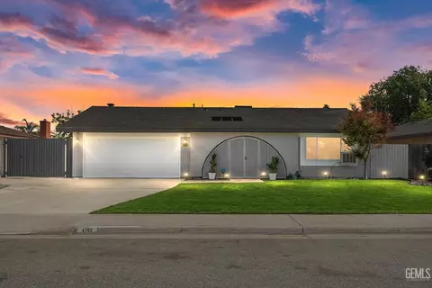 4705 Pinecastle Ave, Bakersfield, CA 93313 photo 1