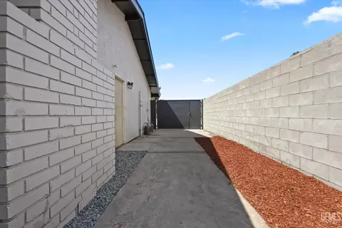 4705 Pinecastle Ave, Bakersfield, CA 93313 photo 40