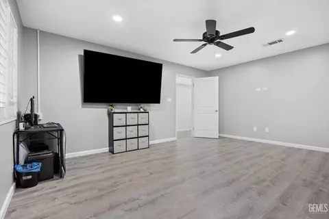 4705 Pinecastle Ave, Bakersfield, CA 93313 photo 25