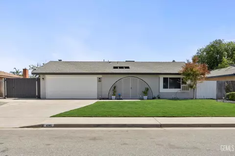 4705 Pinecastle Ave, Bakersfield, CA 93313 photo 2