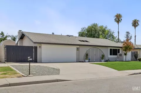 4705 Pinecastle Ave, Bakersfield, CA 93313 photo 3