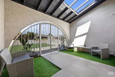 4705 Pinecastle Ave, Bakersfield, CA 93313 photo 5