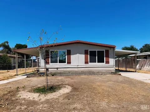 Exterior - 6301 Dennen St, Bakersfield, CA 93313 photo 1 of 7