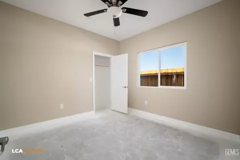 Bedroom - 801 Sinatra Way, Shafter, CA 93263 photo 3 of 4