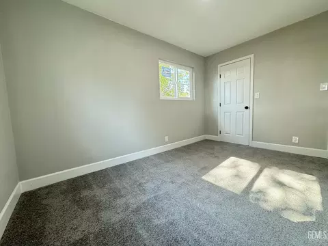 301 E St, Wasco, CA 93280 photo 18