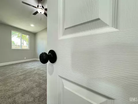 301 E St, Wasco, CA 93280 photo 19