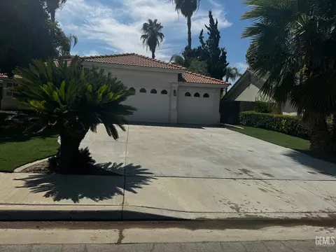 10605 Mersham Hill Dr, Bakersfield, CA 93311