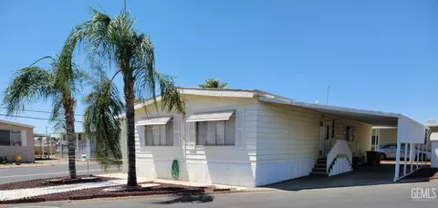 4 Tee Ln, Bakersfield, CA 93308 photo 1