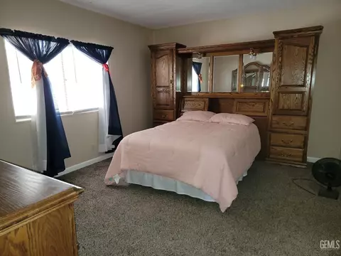 4 Tee Ln, Bakersfield, CA 93308 photo 11