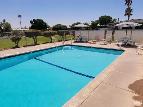 4 Tee Ln, Bakersfield, CA 93308 photo 27