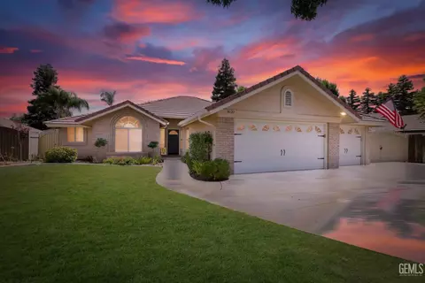 9127 Celeste Ct, Bakersfield, CA 93312