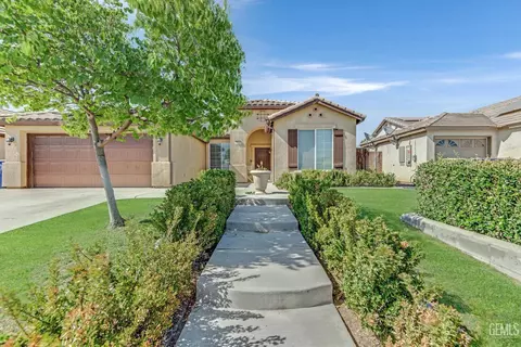 13508 Foyers Falls Dr, Bakersfield, CA 93314