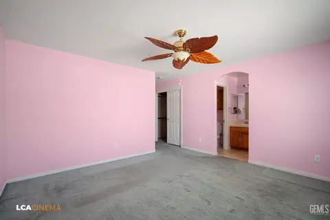 11800 Hyperion Ave, Bakersfield, CA 93312 photo 14