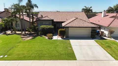 8617 Sand Fox Ct, Bakersfield, CA 93312