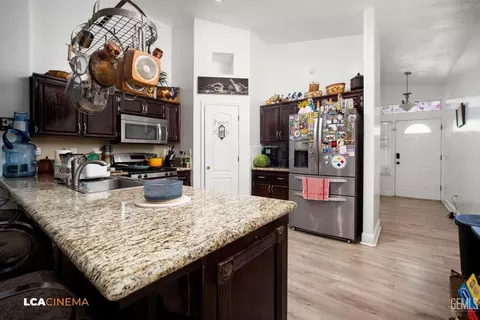 9501 Chatfield Ct, Bakersfield, CA 93311 photo 3