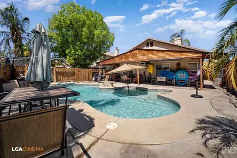9501 Chatfield Ct, Bakersfield, CA 93311 photo 13