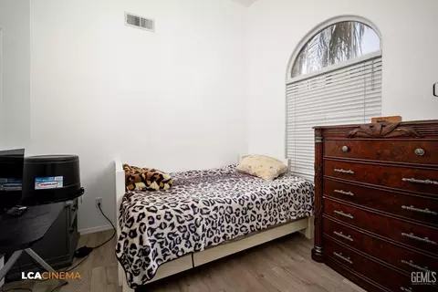 9501 Chatfield Ct, Bakersfield, CA 93311 photo 2