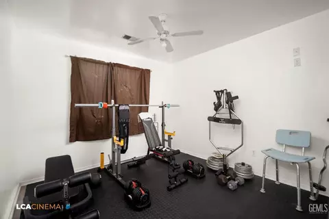 9501 Chatfield Ct, Bakersfield, CA 93311 photo 8