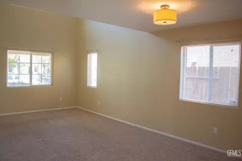 12323 Ruby River Dr, Bakersfield, CA 93312 photo 7