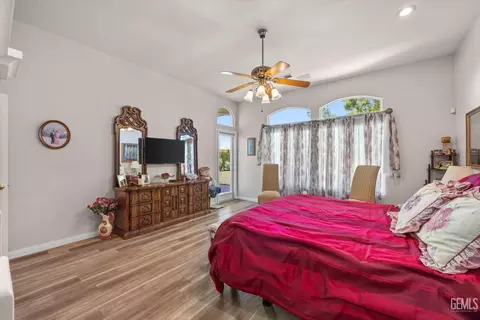 2121 Wedgemont Pl, Bakersfield, CA 93311 photo 25