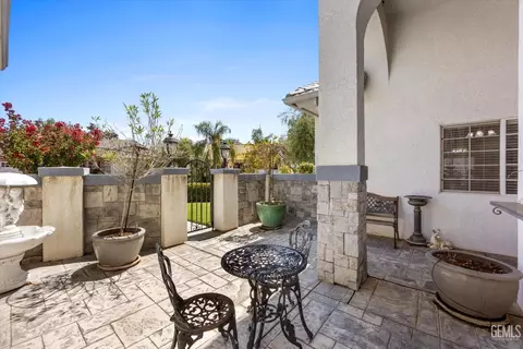 2121 Wedgemont Pl, Bakersfield, CA 93311 photo 7