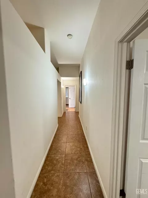 3906 Thames Ct, Bakersfield, CA 93313 photo 16