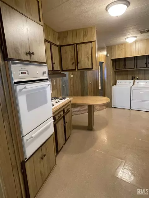 400 E Roberts Ln #13, Bakersfield, CA 93308 photo 14