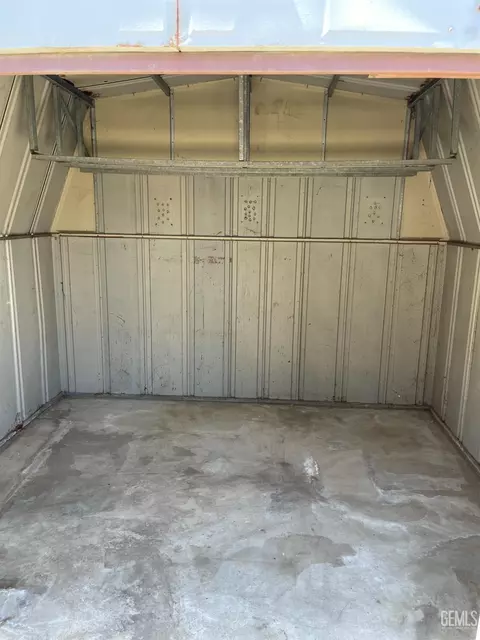 400 E Roberts Ln #13, Bakersfield, CA 93308 photo 31
