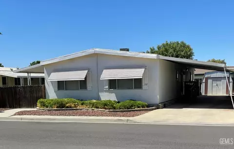 400 E Roberts Ln #13, Bakersfield, CA 93308 photo 4