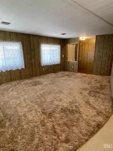 400 E Roberts Ln #13, Bakersfield, CA 93308 photo 7