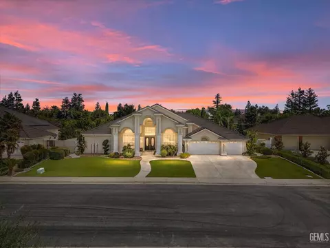 1508 Avonlea St, Bakersfield, CA 93311