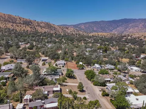 14 Park Way, Bodfish, CA 93205 photo 4