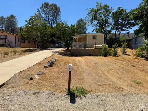8 Park Way, Bodfish, CA 93205 photo 1