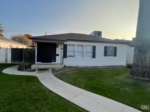 19 Lincoln St, Bakersfield, CA 93305