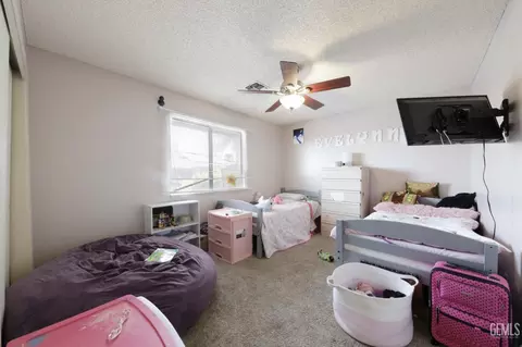 Bedroom - 4001 Thatch Ave, Bakersfield, CA 93313 photo 2 of 2