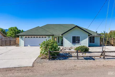 22033 Copper St, Tehachapi, CA 93561 photo 13