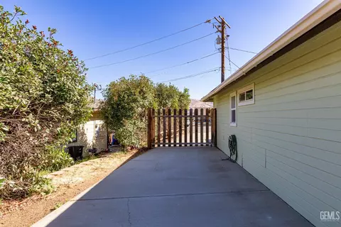 22033 Copper St, Tehachapi, CA 93561 photo 10