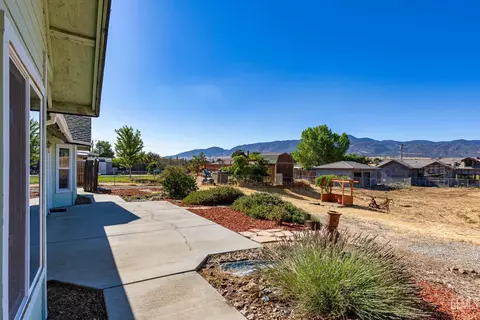 22033 Copper St, Tehachapi, CA 93561 photo 11
