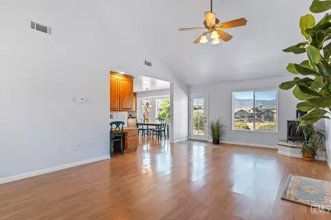 22033 Copper St, Tehachapi, CA 93561 photo 19