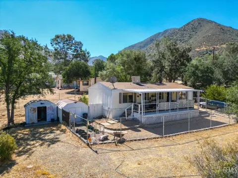 2255 Rembach Ave, Bodfish, CA 93205 photo 7