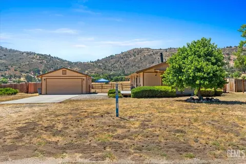 Other - 30020 Caddy Ln, Tehachapi, CA 93561 photo 6 of 6