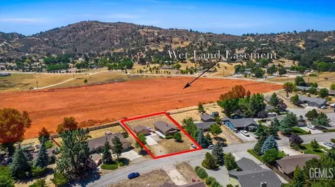 View/Area - 30020 Caddy Ln, Tehachapi, CA 93561 photo 11 of 11