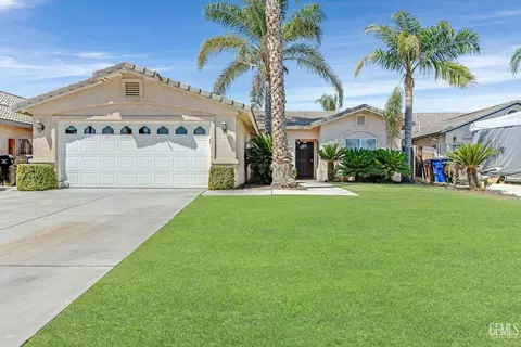 4905 Rushmore Dr, Bakersfield, CA 93312